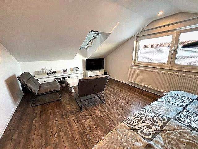 Doppelhaushälfte Korntal-Münchingen Münchingen - 6 Zimmer, 234 m&sup2;, 715.000&euro; | Angebot:25730172