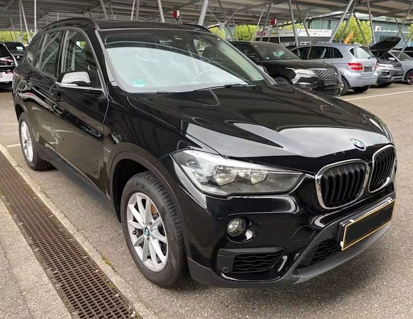 BMW X1 171.000 km 12.550 € Ditzingen 71254