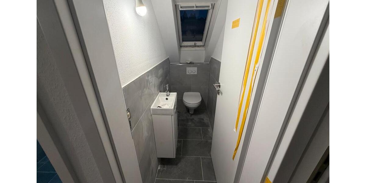 Dachgeschoßwohnung Pforzheim Eutingen - 2.5 Zimmer, 67 m&sup2;, 600&euro; | Angebot:25948445