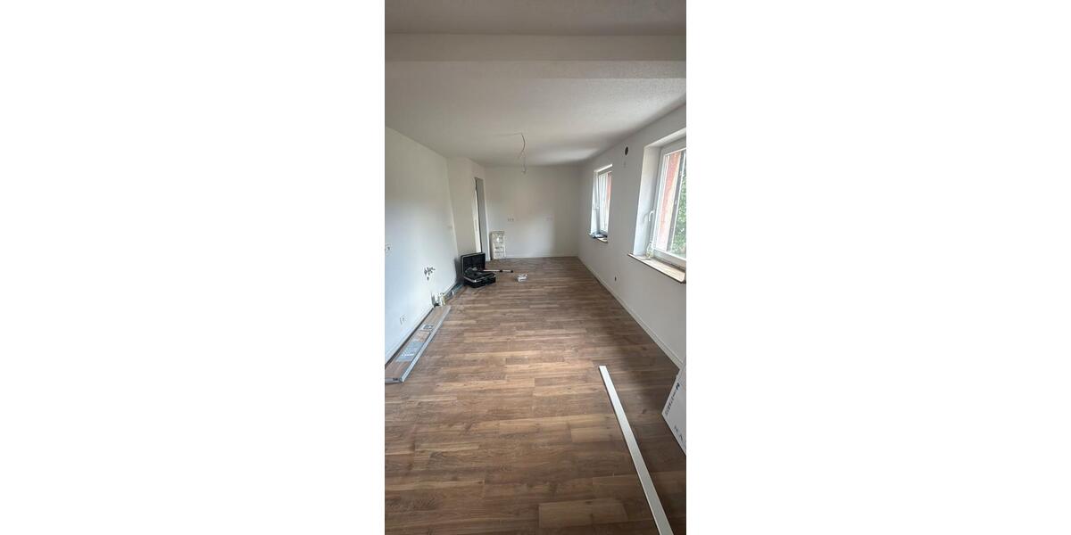 Maisonettenwohnung Mühlacker - 4.5 Zimmer, 100 m&sup2;, 1.250&euro; | Angebot:27625082