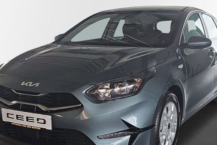 Kia ceed / Ceed 5.000 km 24.900 &euro; Stuttgart 70469