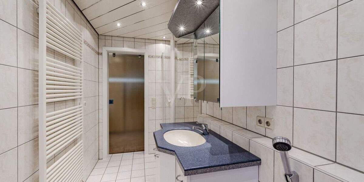 Einfamilienhaus Esslingen am Neckar / Wäldenbronn Wäldenbronn - 6 Zimmer, 178 m&sup2;, 695.000&euro; | Angebot:24826021