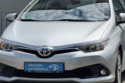 Toyota Auris 119.000 km 11.690 &euro; Reutlingen 72762