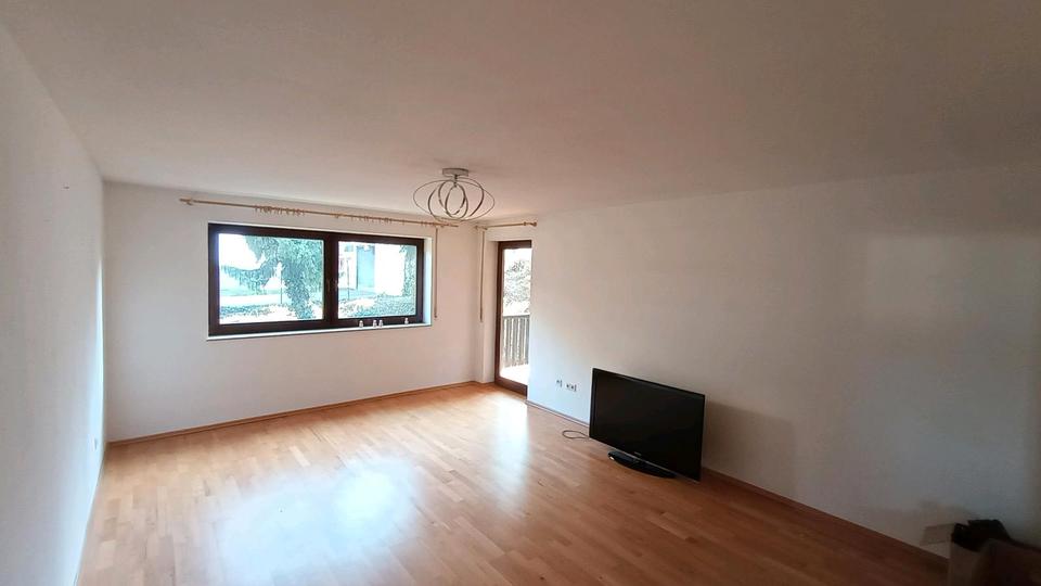 Etagenwohnung Calw - 3 Zimmer, 89 m&sup2;, 280.000&euro; | Angebot:25921110