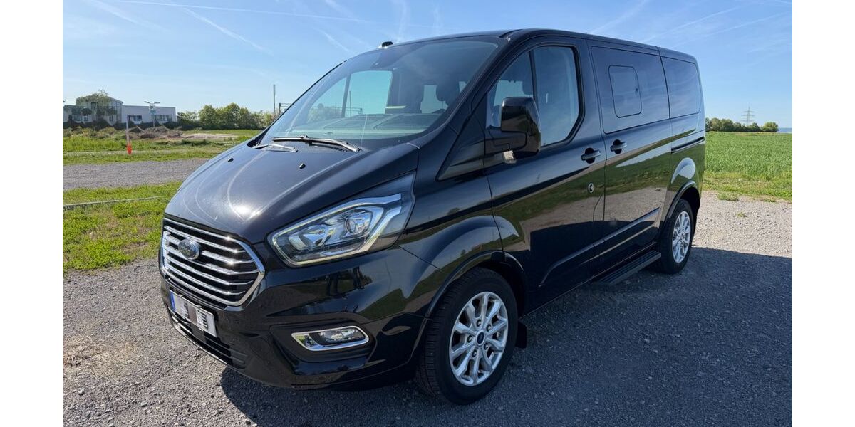 Ford Tourneo Custom 64.947 km 28.750 &euro; Stuttgart 70192