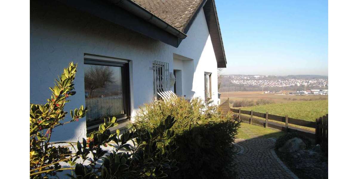 Einfamilienhaus Reutlingen Altenburg - 6.5 Zimmer, 170 m&sup2;, 790.000&euro; | Angebot:25874993