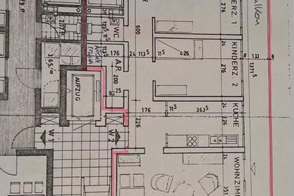 4-Zimmer Wohnung in Reutlingen mit Balkon und neuem Aufzug zimmer