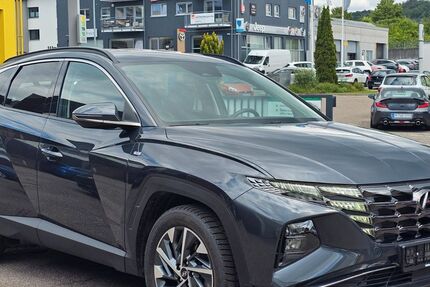 Hyundai TUCSON 25.328 km 24.500 &euro; Leonberg 71229