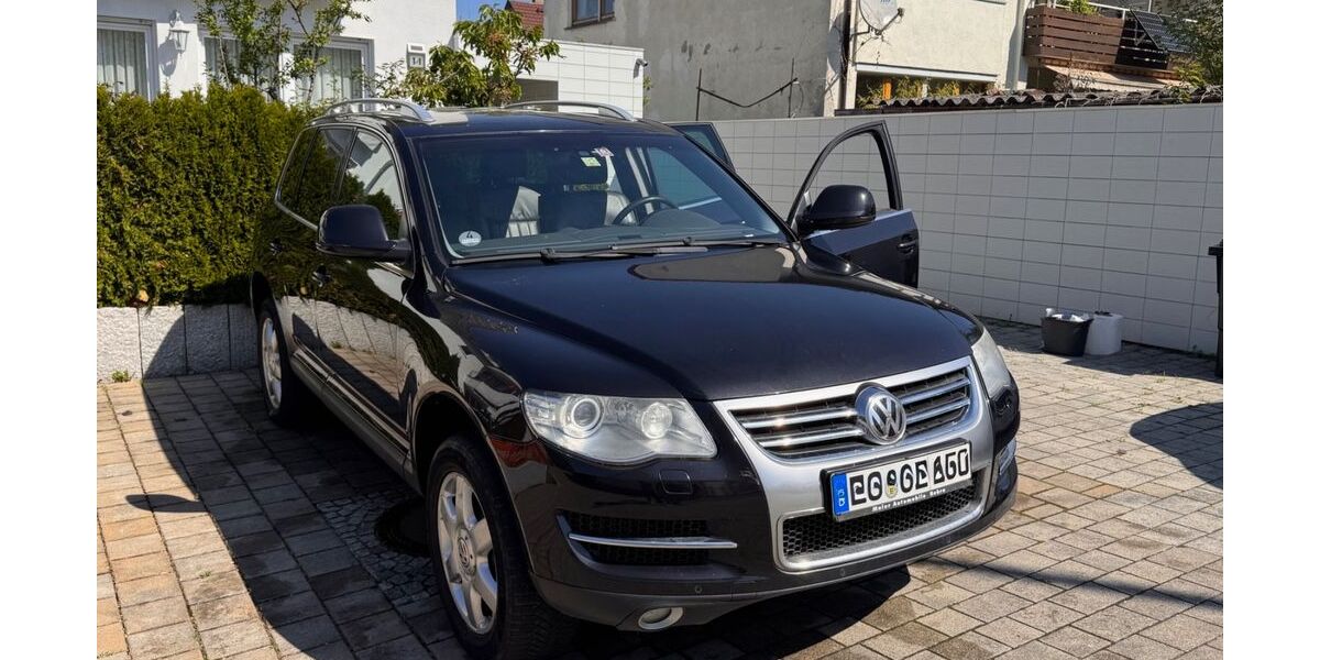 VW Touareg 225.000 km 9.000 &euro; Frickenhausen 72636