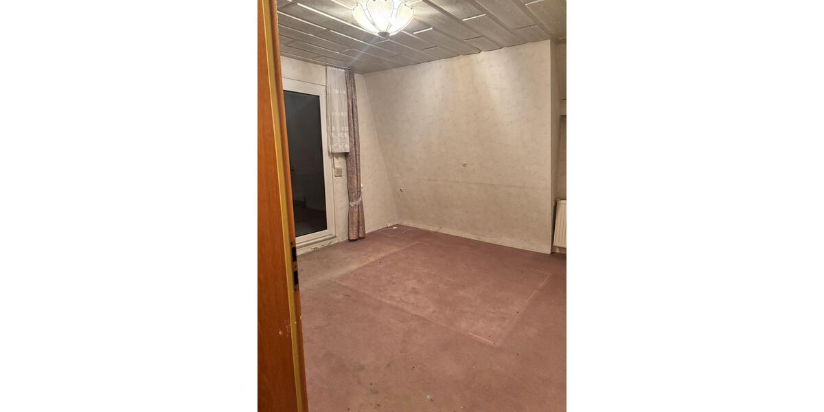 Einfamilienhaus Sindelfingen Eichholz - 4 Zimmer, 140 m&sup2;, 1.500&euro; | Angebot:24654081