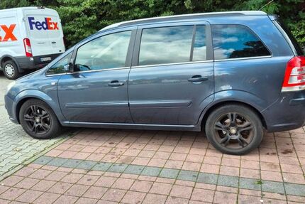 Opel Zafira 220.000 km 1.000 &euro; Stuttgart 70569