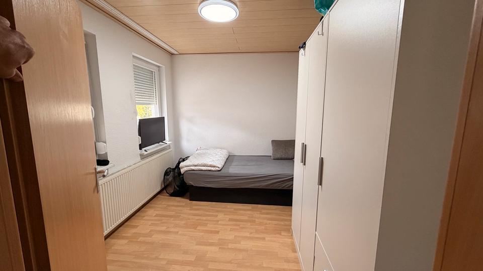 Etagenwohnung Herrenberg - 4 Zimmer, 70 m&sup2;, 1.100&euro; | Angebot:26235913