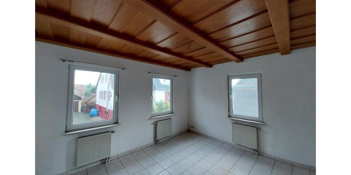 Einfamilienhaus mit Scheune zimmer