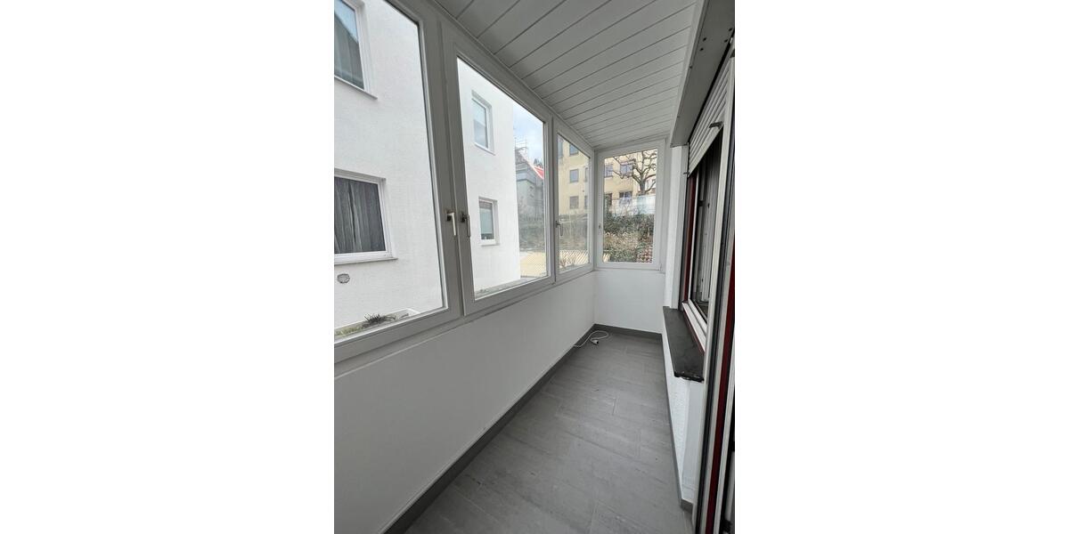 Etagenwohnung Fellbach - 3 Zimmer, 70 m&sup2;, 980&euro; | Angebot:24842594