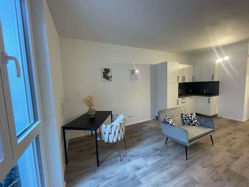 Wohnung zum Mieten in Stuttgart 900 € 29.95 m²