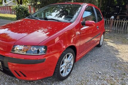 Fiat Punto 83.400 km 7.900 &euro; Schlaitdorf 72667