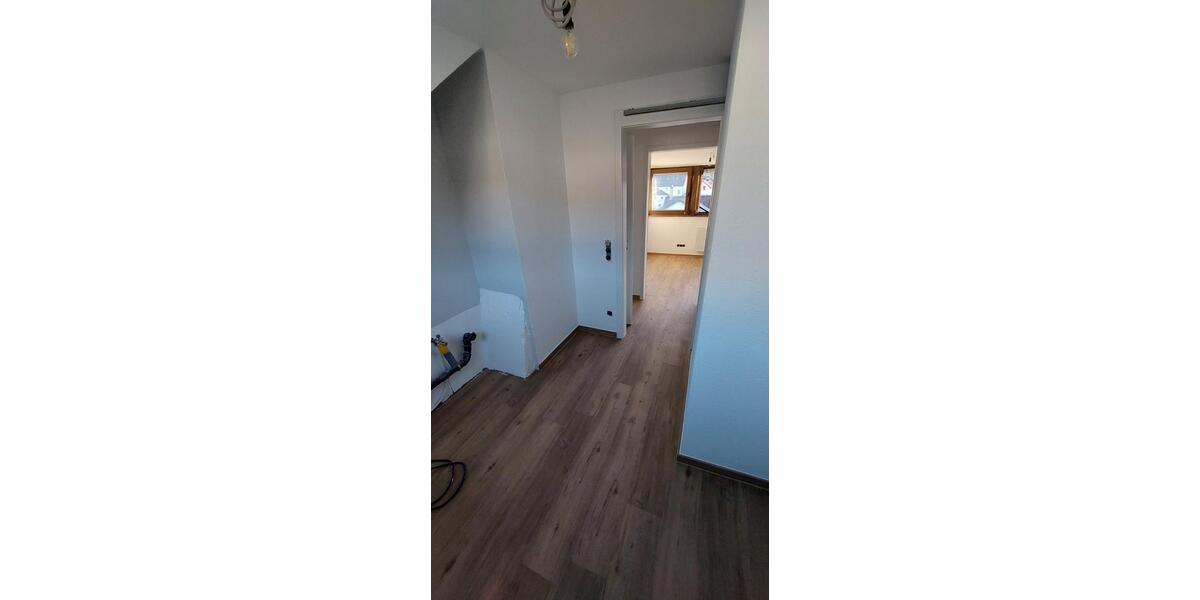 Dachgeschoßwohnung Bietigheim-Bissingen Bissingen - 2.5 Zimmer, 45 m&sup2;, 820&euro; | Angebot:25594096