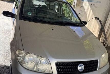 Fiat Punto 152.692 km 999 &euro; Vaihingen An der enz 71665