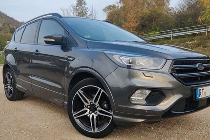 Ford Kuga 111.650 km 12.990 &euro; Reutlingen 72764