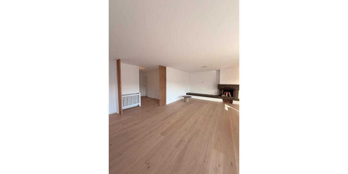 Dachgeschoßwohnung Kornwestheim - 4.5 Zimmer, 110 m&sup2;, 489.000&euro; | Angebot:27607428