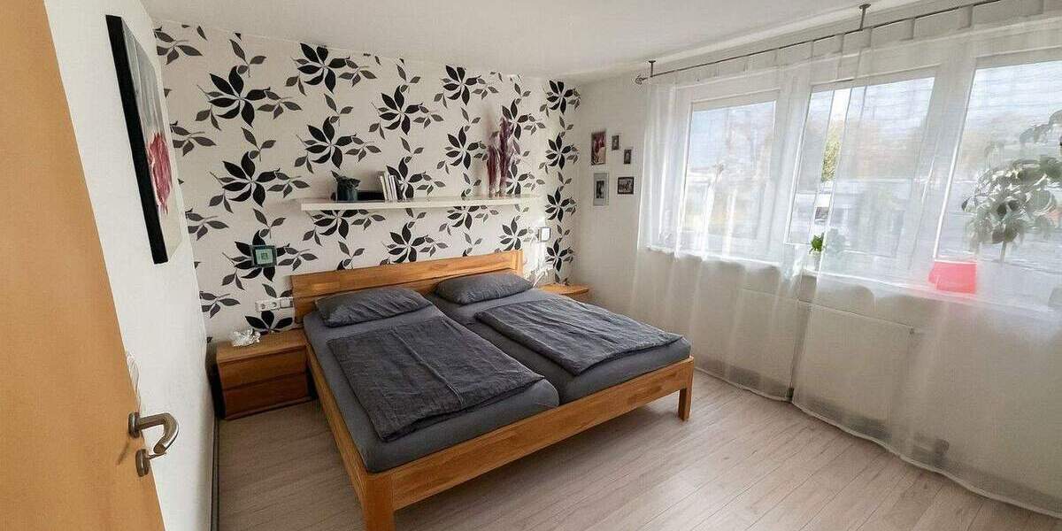 Reihenendhaus Freiberg am Neckar Beihingen - 5 Zimmer, 149 m&sup2;, 695.000&euro; | Angebot:24116958