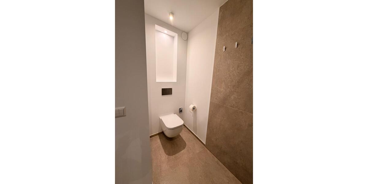 Dachgeschoßwohnung Kornwestheim - 4.5 Zimmer, 110 m&sup2;, 489.000&euro; | Angebot:27607428