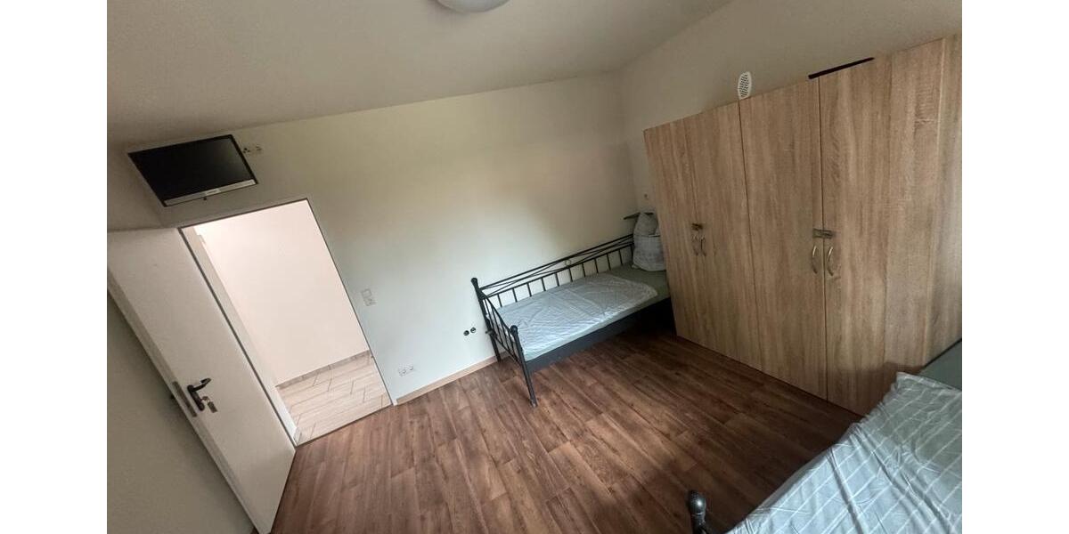 Etagenwohnung Esslingen am Neckar Pliensauvorstadt - 1 Zimmer, 25 m&sup2;, 700&euro; | Angebot:27544861