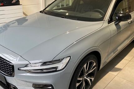 Volvo V60 5.000 km 51.990 € Reutlingen 72760