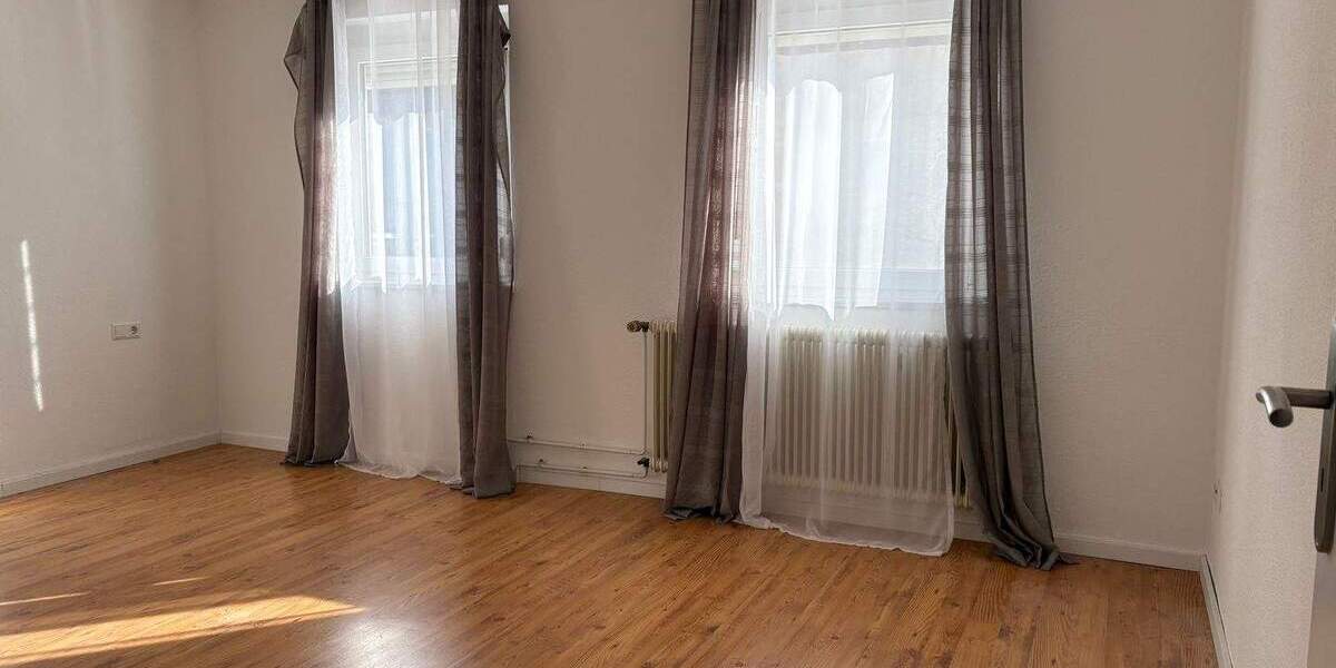 Reihenmittelhaus Reutlingen Burgholz - 6 Zimmer, 85 m&sup2;, 329.000&euro; | Angebot:24815424