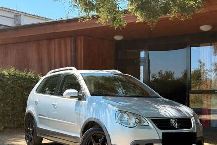 VW Polo 74.000 km 5.400 &euro; Sachsenheim 74343