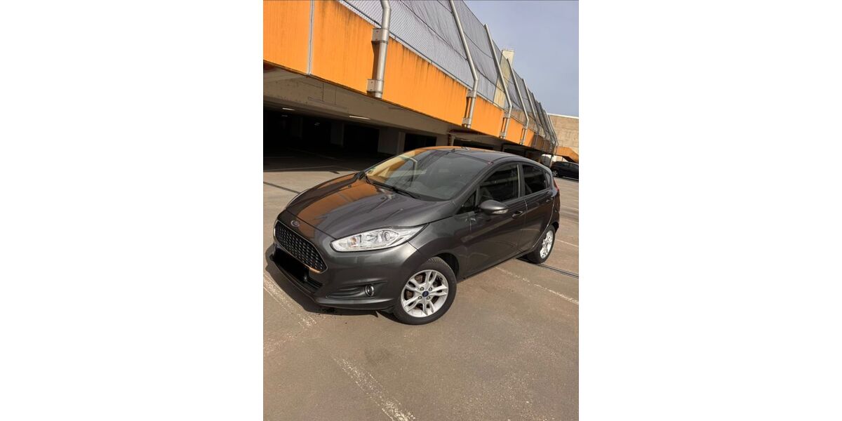 Ford Fiesta 69.066 km 6.333 &euro; Esslingen am Neckar 73732