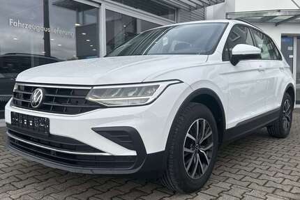 VW Tiguan 105.141 km 22.680 &euro; Wendlingen am Neckar 73240
