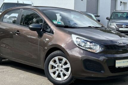 Kia Rio 100.000 km 4.500 &euro; Aichtal 72631