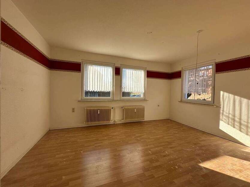 Wohnung zum Kaufen in Seelze 143.000 € 80 m²