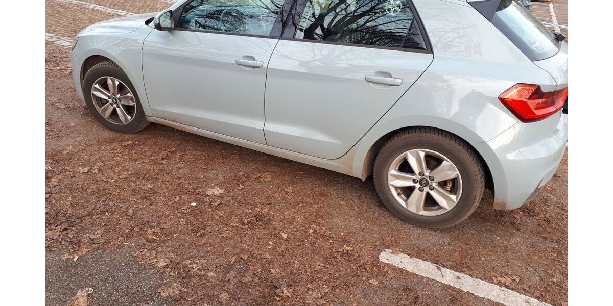 Audi A1 40.000 km 19.950 &euro; Stuttgart 70376