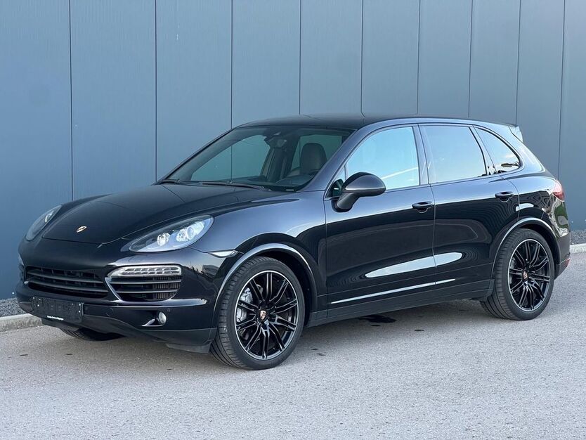 Porsche Cayenne 219.000 km 23.900 € Frickenhausen 72636
