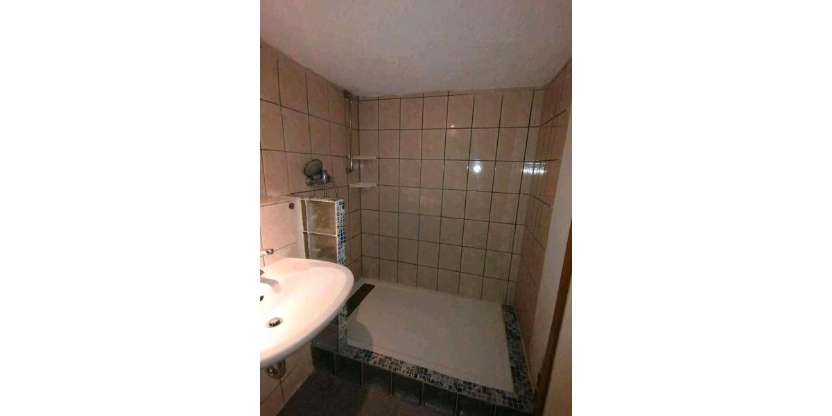 Doppelhaushälfte Nürtingen - 13 Zimmer, 210 m&sup2;, 430.000&euro; | Angebot:26786022