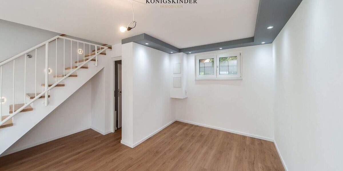 Doppelhaushälfte Stuttgart Zuffenhausen - 8 Zimmer, 154 m&sup2;, 945.000&euro; | Angebot:24709813