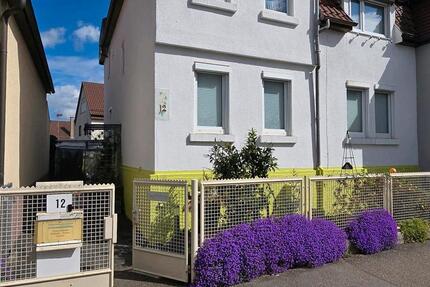 Haus Stuttgart Neuwirtshaus - 7 Zimmer, 190 m&sup2;, 620.000&euro; | Angebot:26916783