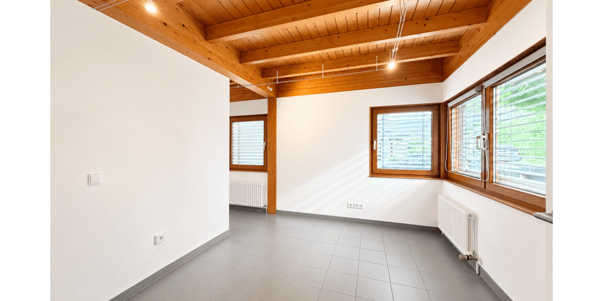Mehrfamilienhaus, Wohnhaus Weissach Flacht - 9 Zimmer, 326 m&sup2;, 929.000&euro; | Angebot:26824980