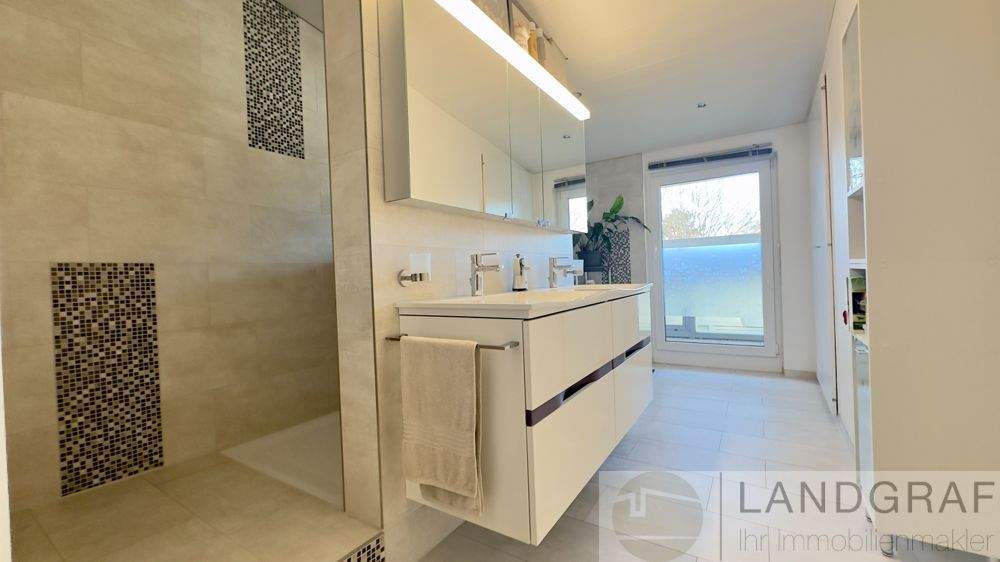 Reihenmittelhaus Reutlingen / Orschel-Hagen Orschel-Hagen - 3 Zimmer, 126 m&sup2;, 498.000&euro; | Angebot:25684511