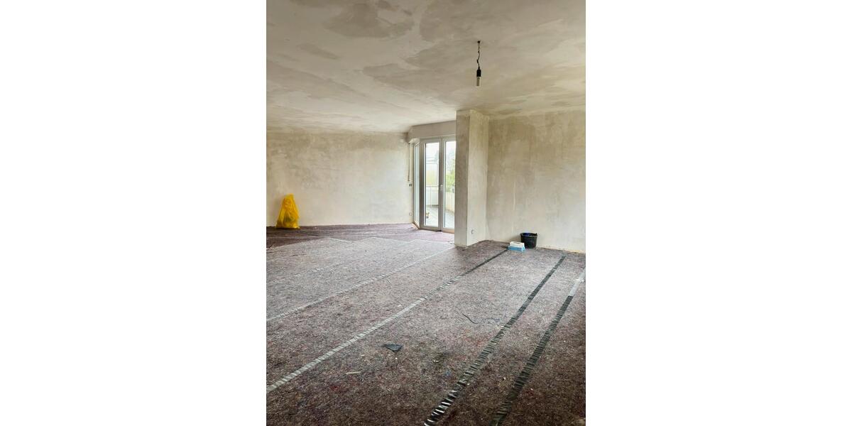 Etagenwohnung Pforzheim - 4 Zimmer, 110 m&sup2;, 1.600&euro; | Angebot:24770917