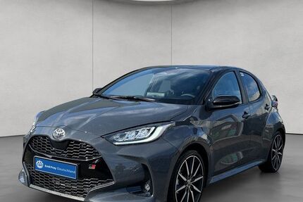 Toyota Yaris 5.500 km 27.890 € Pforzheim 75179