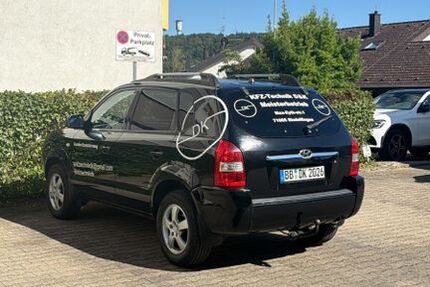 Hyundai TUCSON 108.000 km 5.200 &euro; Sindelfingen 71067