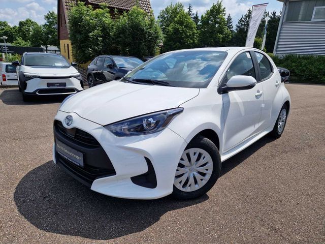 Toyota Yaris 1.111 km 22.990 &euro; Nürtingen 72622