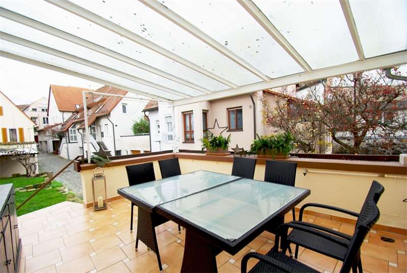 Etagenwohnung Vaihingen - 4 Zimmer, 111 m&sup2;, 363.000&euro; | Angebot:24072342