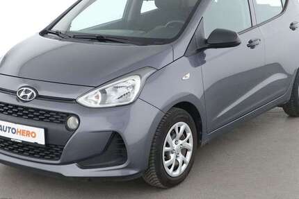Hyundai i10 68.694 km 8.490 € Stuttgart 70195