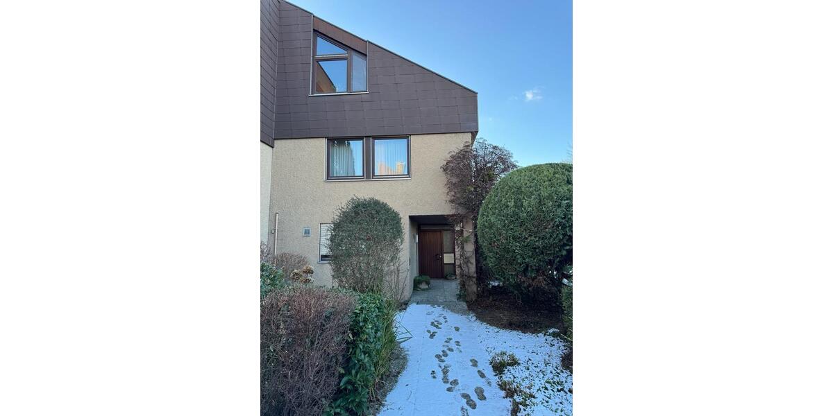 Reihenhaus Waiblingen Beinstein - 5 Zimmer, 121 m&sup2;, 630.000&euro; | Angebot:25402587