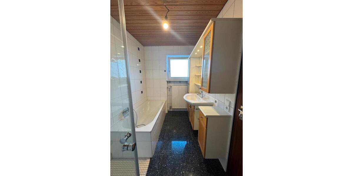 Einfamilienhaus Tübingen Derendingen - 6 Zimmer, 157 m&sup2;, 1.790&euro; | Angebot:24684627