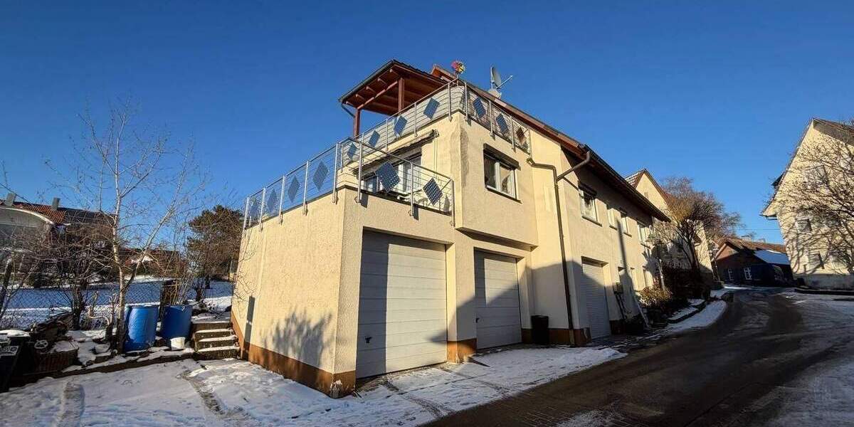 Mehrfamilienhaus, Wohnhaus Wildberg Effringen - 7 Zimmer, 200 m&sup2;, 475.000&euro; | Angebot:25737017